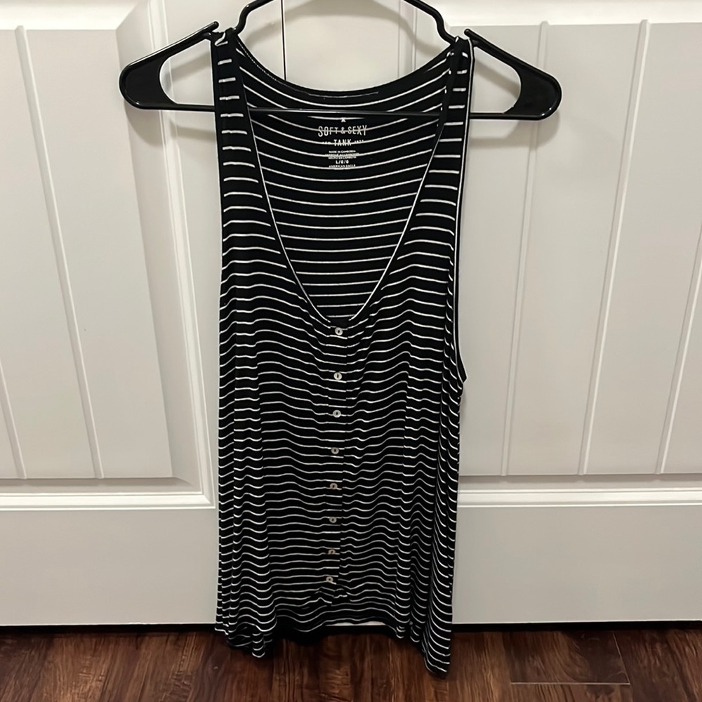 Women’s black and white striped tank top